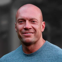 Денис Семенихин